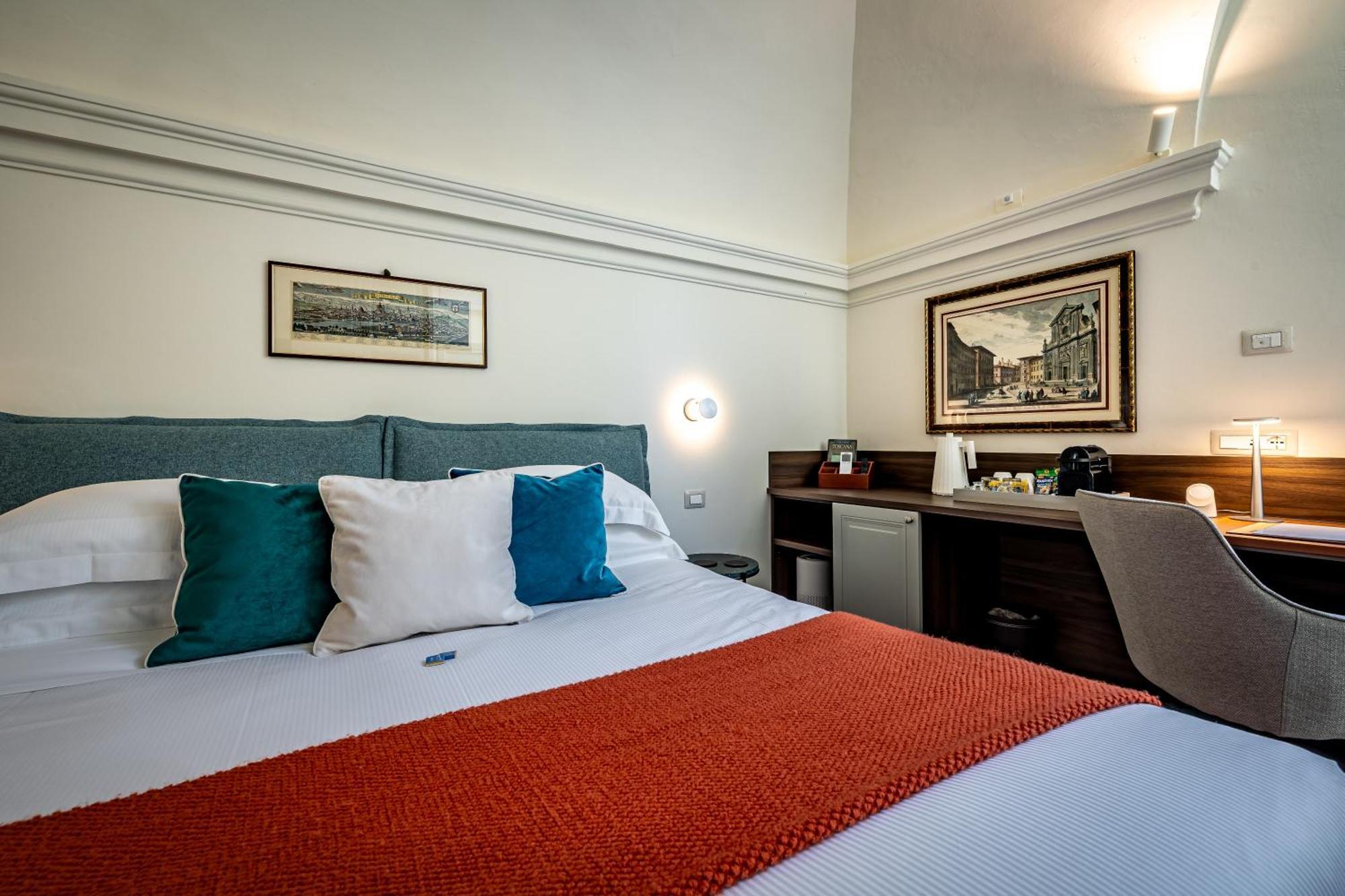Dimora Collection - Le Corti - Boutique Luxury In A Restored 13th Century Convent, With Sauna And Gym (adults Only)